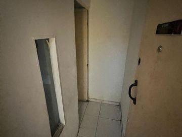 VENDO HERMOSA AMPLIA PROPIEDAD DE DOS PISOS CON LOCALES COMERCIALES  EN LOS CEDROS SOLEDAD