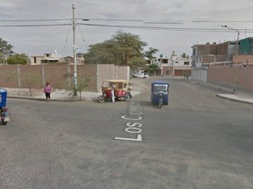 ALQUILER TERRENO COMERCIAL EN ESQUINA EN LA  URB. LOS GERANIOS