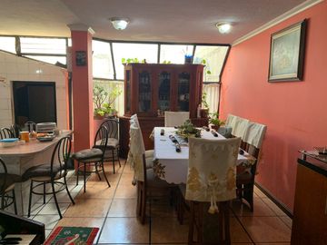 Venta Casa Independiente sector San Carlos parque Ingles