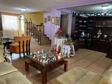 Venta Casa Independiente sector San Carlos parque Ingles