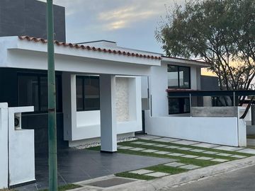 OPORTUNIDAD Casa en Lomas de Cocoyoc a estrenar