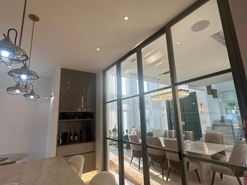 Samborondon, Venta de hermosa casa 4 dormitorios con piscina vista al lago