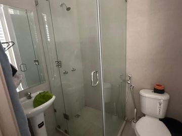 Samborondon, Venta de hermosa casa 4 dormitorios con piscina vista al lago