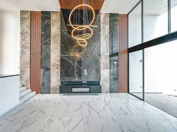 CASA EN VENTA EN LOMAS DE ANGELÓPOLIS II. PARQUE BRUSELAS.