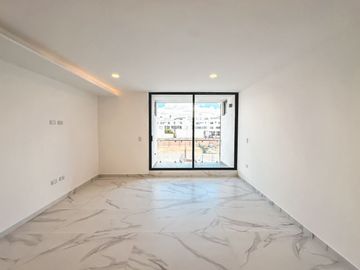 CASA EN VENTA EN LOMAS DE ANGELÓPOLIS II. PARQUE BRUSELAS.