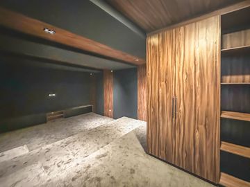 CASA EN VENTA EN LOMAS DE ANGELÓPOLIS II. PARQUE BRUSELAS.