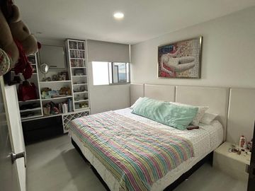 VENDO APARTAMENTO EDIFICIO VICENZA EN CABECERA DEL LLANO BUCARAMANGA