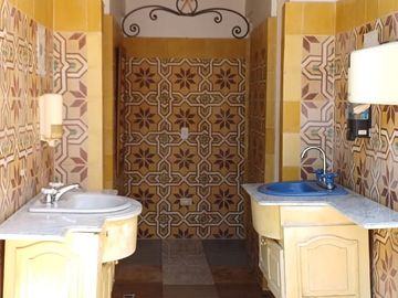 VENDO CASA COLONIAL SANTA FE DE ANTIOQUIA