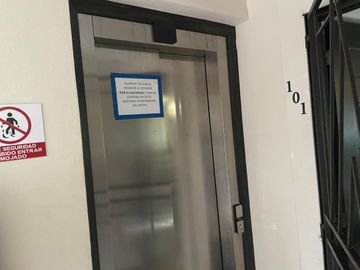 DEPARTAMENTO EN VENTA, FRACC COSTA AZUL, CALLE CASTILLO BRETON. ACAPULCO
