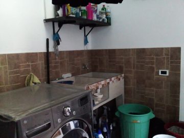 VENDO CASA BIFAMILIAR EN VILLACOLOMBIA CALI