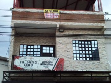 VENDO CASA BIFAMILIAR EN VILLACOLOMBIA CALI