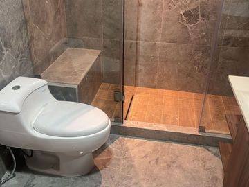 DEPARTAMENTO VENTA 1ER PISO TERRAZA SURCO, PARRILLA