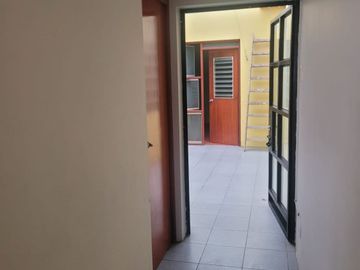 Casa en venta en S.J.L -  Las Flores