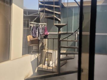 Casa en venta en S.J.L -  Las Flores