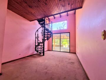 Oportunidad! Gran Casa Sólida 5d/4b Condominio Pr2 Lonquén