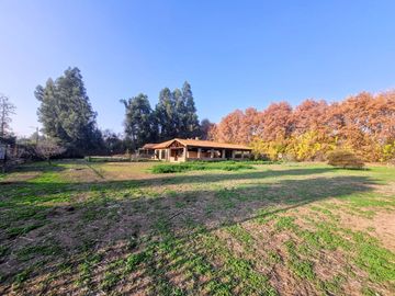 Oportunidad Rebajada! Gran Casa Sólida 5d/4b Par. 2 Lonquén