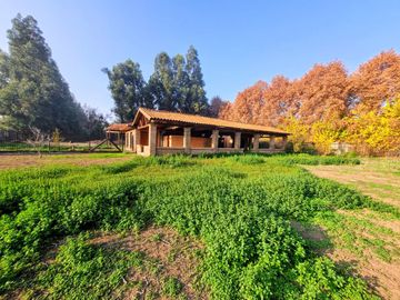 Oportunidad Rebajada! Gran Casa Sólida 5d/4b Par. 2 Lonquén
