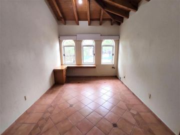 CASA EN VENTA EL PALOMAR, TLAJOMULCO DE ZUÑIGA JALISCO.