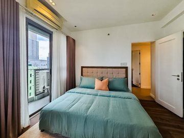Newly Renovated 2 Bedroom Condo with Balcony for Sale in Cebu IT Park