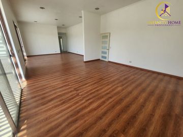 Excelente Parcela Ubicada Condominio Santa Luisa de Los Ingleses en Chicureo, Colina .-