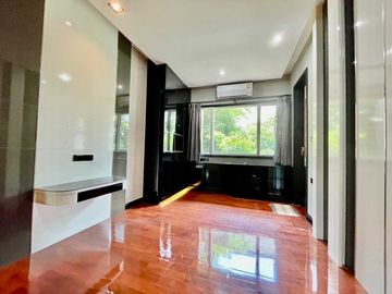 Single house for sale, Grand Bangkok Boulevard Village, Ramintra-Kaset Nawamin