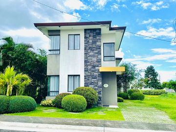 3 Bedroom House and Lot For Sale in Avida Settings Greendale Alviera