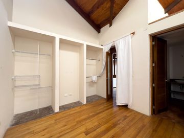 I3 VENDE CASA EN SAN JUAN / CENTRO HISTÓRICO