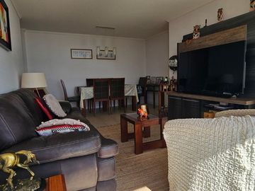 Vendo depto. 3 dormitorios Edificio Bulnes Labbé, Sector Centro Sur