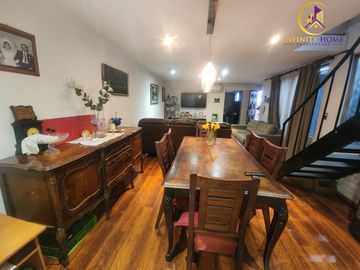 Excelente Casa en AV. Domingo Santa María Muy Amplia