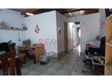 Casa En Venta Como Terreno En Villa Maria Del Triunfo