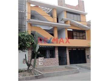 Venta De Departamento En San Martín De Porres: 5 Dormitorios, Cerca A Transporte Y Servicios