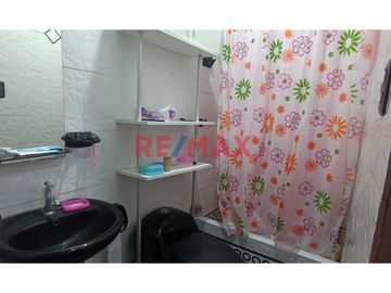 Casa En Venta Como Terreno En Villa El Salvador