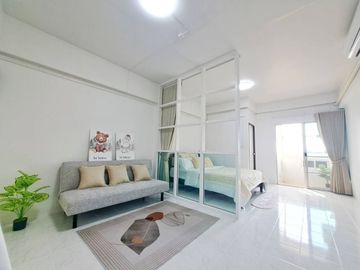 Condo room sale, Wang Singkham Mansion,8th floor,29m.,999KB, newly renovated with furniture, Patan, Mueang Chiang Mai