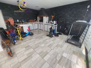 Hermosa Casa con Ampliación Condominio Jardín Oriente Til Til