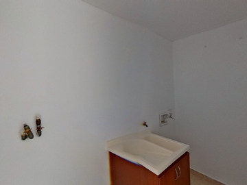 SE VENDE APARTAMENTO EN COMUNEROS, PUENTE ARANDA