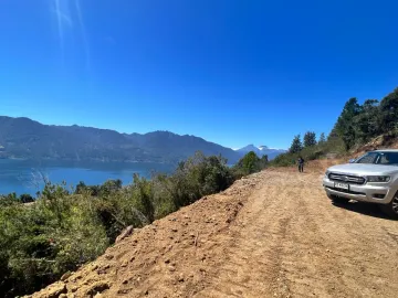Parcela con Vista al Lago Loteo Quebrada Riñihue