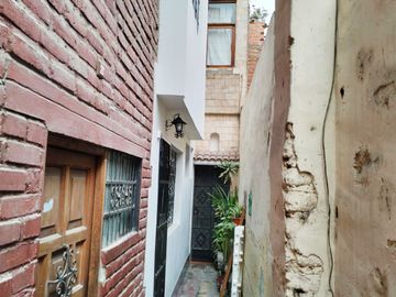 VENTA DE DEPARTAMENTO EN BREÑA CERCA AL INO