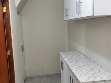 VENTA DE DEPARTAMENTO EN BREÑA CERCA AL INO
