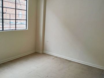 VENTA DE DEPARTAMENTO EN BREÑA CERCA AL INO