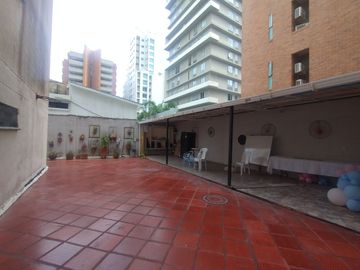 Apartamento en venta en Villa Country.