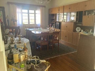 ¡CASA AMPLIA EN VENTA EN LA EXCLUSIVA AVENIDA EJÉRCITO, AREQUIPA!