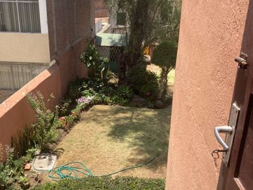 ¡CASA AMPLIA EN VENTA EN LA EXCLUSIVA AVENIDA EJÉRCITO, AREQUIPA!