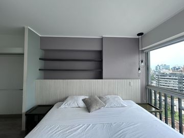 Exclusivo Departamento Amoblado + Estacionamiento San Isidro - A 3 Cuadras Del Parque El Olivar