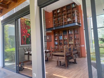 CASA EN VENTA LA QUEBRADA CIENEGUILLA!!!