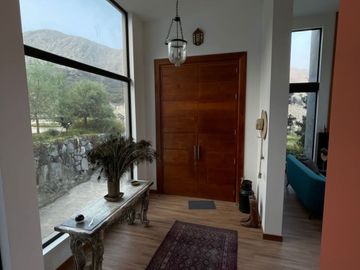 CASA EN VENTA LA QUEBRADA CIENEGUILLA!!!