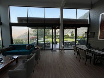 CASA EN VENTA LA QUEBRADA CIENEGUILLA!!!