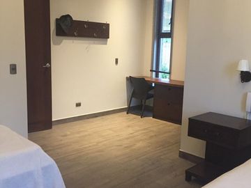 CASA EN VENTA LA QUEBRADA CIENEGUILLA!