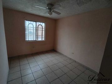 CASA EN VENTA EN QUINTA DEL VALLE