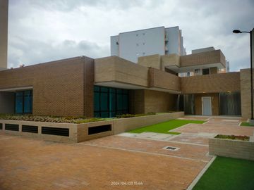 SE VENDE APARTAESTUDIO EN MAZURÉN