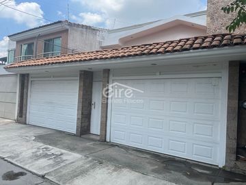 Casa en Venta – La Estancia, Zapopan, Jalisco